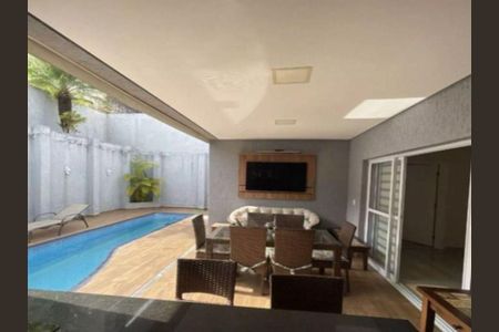 Casa à venda com 3 quartos, 275m² em Parque Sinai, Santana de Parnaíba