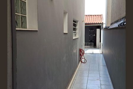 Casa à venda com 136m², 3 quartos e 2 vagas