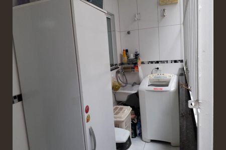 Casa à venda com 115m², 2 quartos e 3 vagas