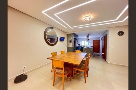 Casa à venda com 3 quartos, 280m² em Parque dos Passaros, São Bernardo do Campo