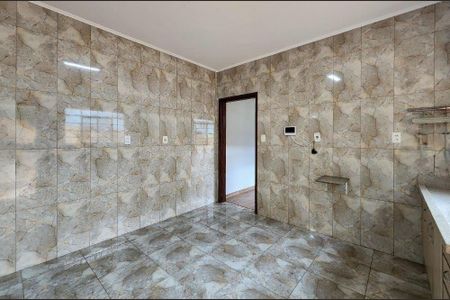 Casa à venda com 3 quartos, 220m² em Baeta Neves, São Bernardo do Campo