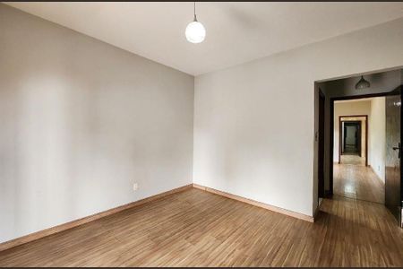 Casa à venda com 3 quartos, 220m² em Baeta Neves, São Bernardo do Campo