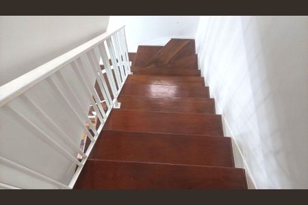 Casa à venda com 92m², 3 quartos e 2 vagas