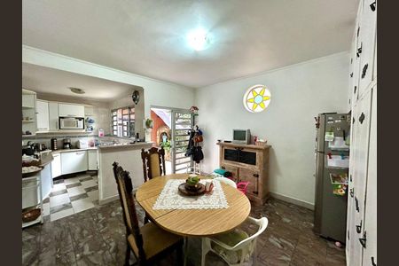 Casa à venda com 3 quartos, 248m² em Tatuapé, São Paulo