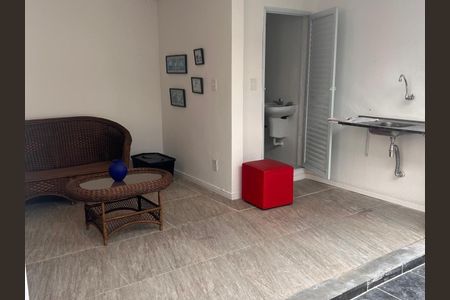 Casa à venda com 3 quartos, 250m² em Jardim da Gloria, São Paulo