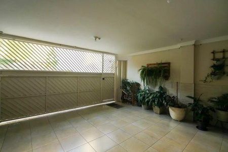 Casa à venda com 4 quartos, 171m² em Penha, São Paulo