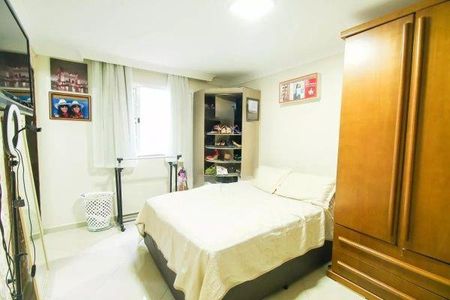 Casa à venda com 4 quartos, 171m² em Penha, São Paulo