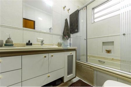 Casa à venda com 31m², 3 quartos e 2 vagas
