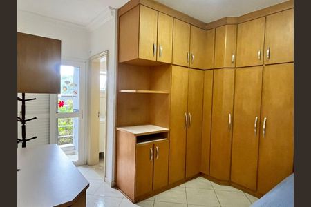 Casa à venda com 5 quartos, 338m² em Bairro dos Casa, São Bernardo do Campo