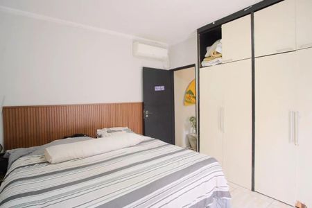 Casa à venda com 2 quartos, 160m² em Chácara Seis de Outubro, São Paulo