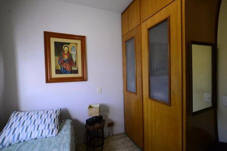 Casa à venda com 250m², 3 quartos e 2 vagas