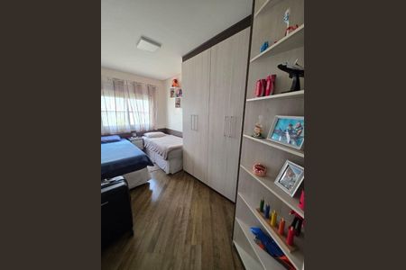 Casa à venda com 73m², 3 quartos e 2 vagas