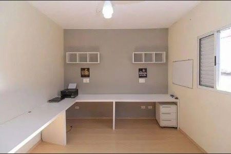 Casa à venda com 160m², 3 quartos e 3 vagas