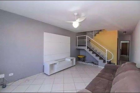 Casa à venda com 3 quartos, 160m² em Quinta da Paineira, São Paulo