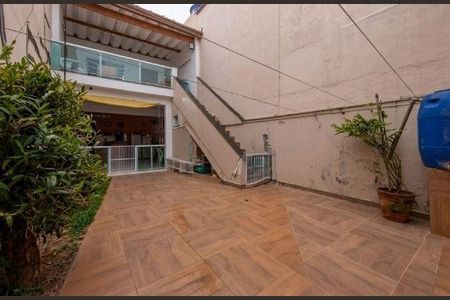 Casa à venda com 170m², 4 quartos e 2 vagas