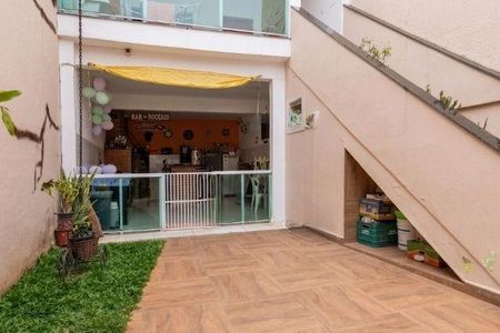 Casa à venda com 170m², 4 quartos e 2 vagas