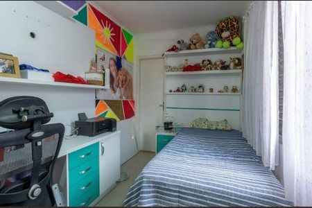 Casa à venda com 4 quartos, 170m² em Vila Bela, São Paulo