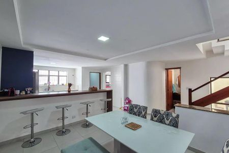 Casa à venda com 3 quartos, 252m² em Jardim Via Anchieta, São Bernardo do Campo