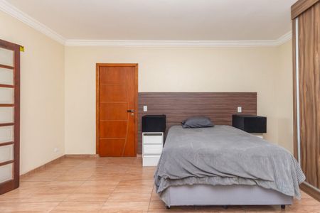 Casa à venda com 700m², 3 quartos e 2 vagas