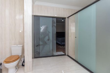 Casa à venda com 700m², 3 quartos e 2 vagas