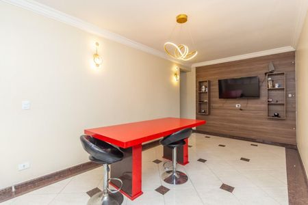 Casa à venda com 700m², 3 quartos e 2 vagas