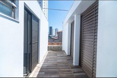 Casa à venda com 386m², 5 quartos e 4 vagas