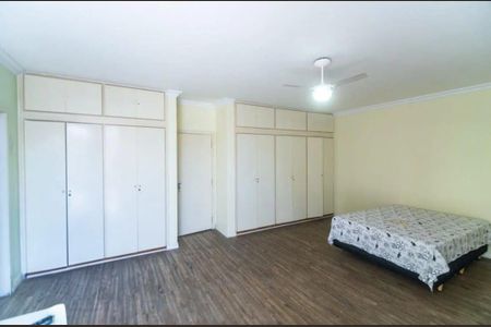 Casa à venda com 386m², 5 quartos e 4 vagas
