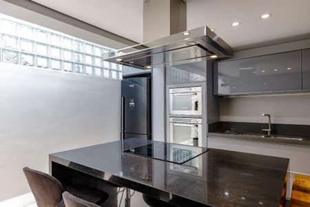 Casa à venda com 123m², 2 quartos e 2 vagas