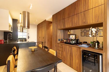 Apartamento à venda com 71m², 1 quarto e 1 vaga