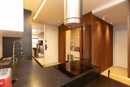 Apartamento à venda com 71m², 1 quarto e 1 vaga