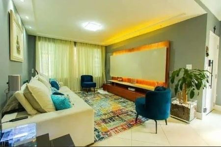 Casa à venda com 3 quartos, 169m² em Vila Gomes Cardim, São Paulo