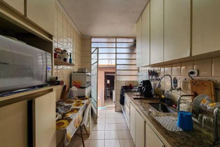 Casa à venda com 160m², 2 quartos e 3 vagas