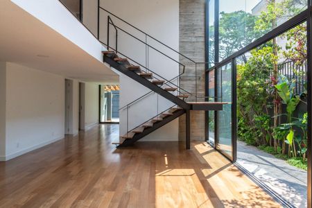 Casa à venda com 420m², 4 quartos e 3 vagas