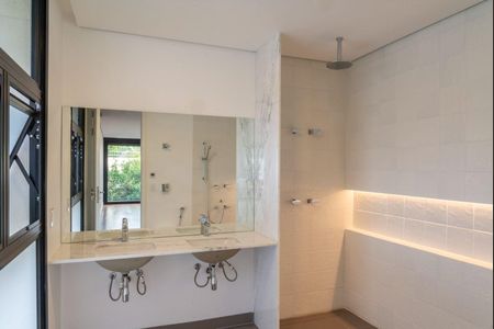 Casa à venda com 420m², 4 quartos e 3 vagas