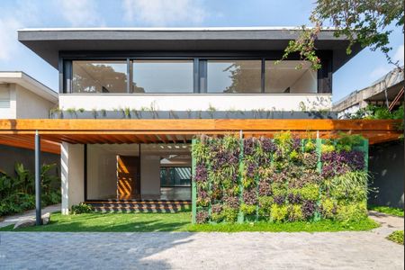 Casa à venda com 420m², 4 quartos e 3 vagas