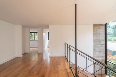 Casa à venda com 420m², 4 quartos e 3 vagas