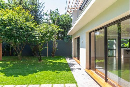 Casa à venda com 420m², 4 quartos e 3 vagas