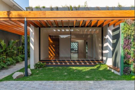 Casa à venda com 420m², 4 quartos e 3 vagas