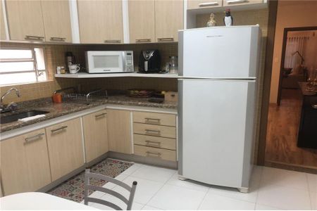 Casa à venda com 150m², 3 quartos e 2 vagas