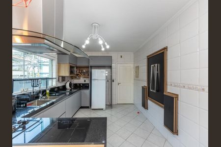 Casa à venda com 3 quartos, 111m² em Vila Prudente, São Paulo