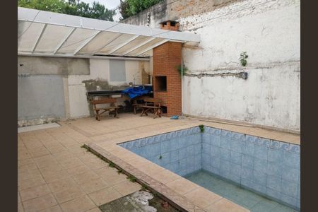 Casa à venda com 220m², 3 quartos e 4 vagas