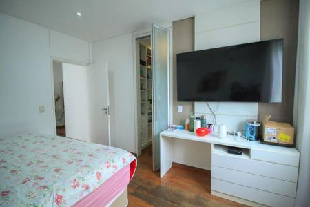Casa à venda com 400m², 4 quartos e 4 vagas