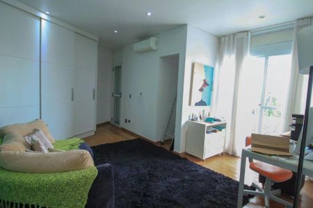 Casa à venda com 400m², 4 quartos e 4 vagas
