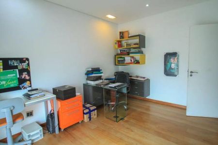 Casa à venda com 400m², 4 quartos e 4 vagas