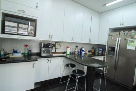 Casa à venda com 400m², 4 quartos e 4 vagas