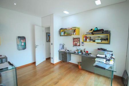 Casa à venda com 4 quartos, 400m² em Parque da Mooca, São Paulo