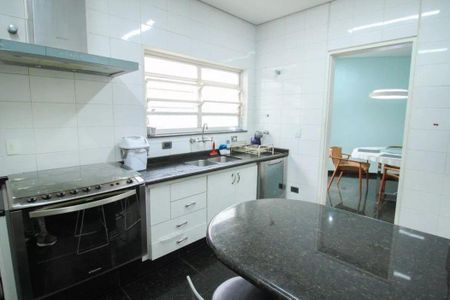 Casa à venda com 400m², 4 quartos e 4 vagas