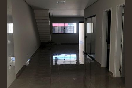 Casa à venda com 180m², 3 quartos e 4 vagas