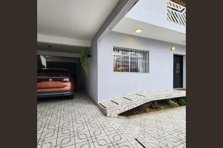 Casa à venda com 245m², 3 quartos e 4 vagas