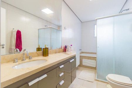 Apartamento à venda com 176m², 3 quartos e 4 vagas